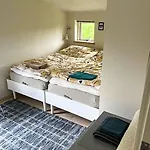 Summer House In Tisvildeleje 度假居 *