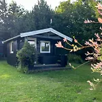 Summer House In Tisvildeleje 度假居 *