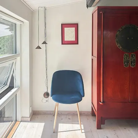 Summer House In Tisvildeleje 度假居 *
