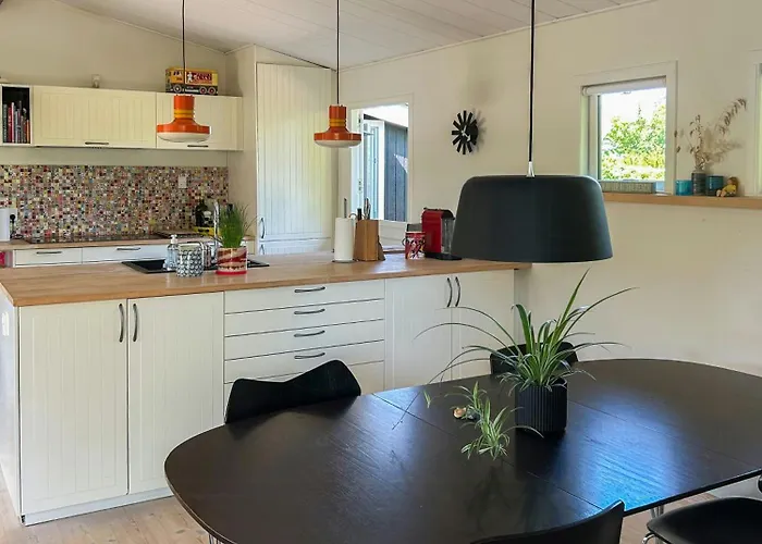 Summer House In Tisvildeleje בית נופש